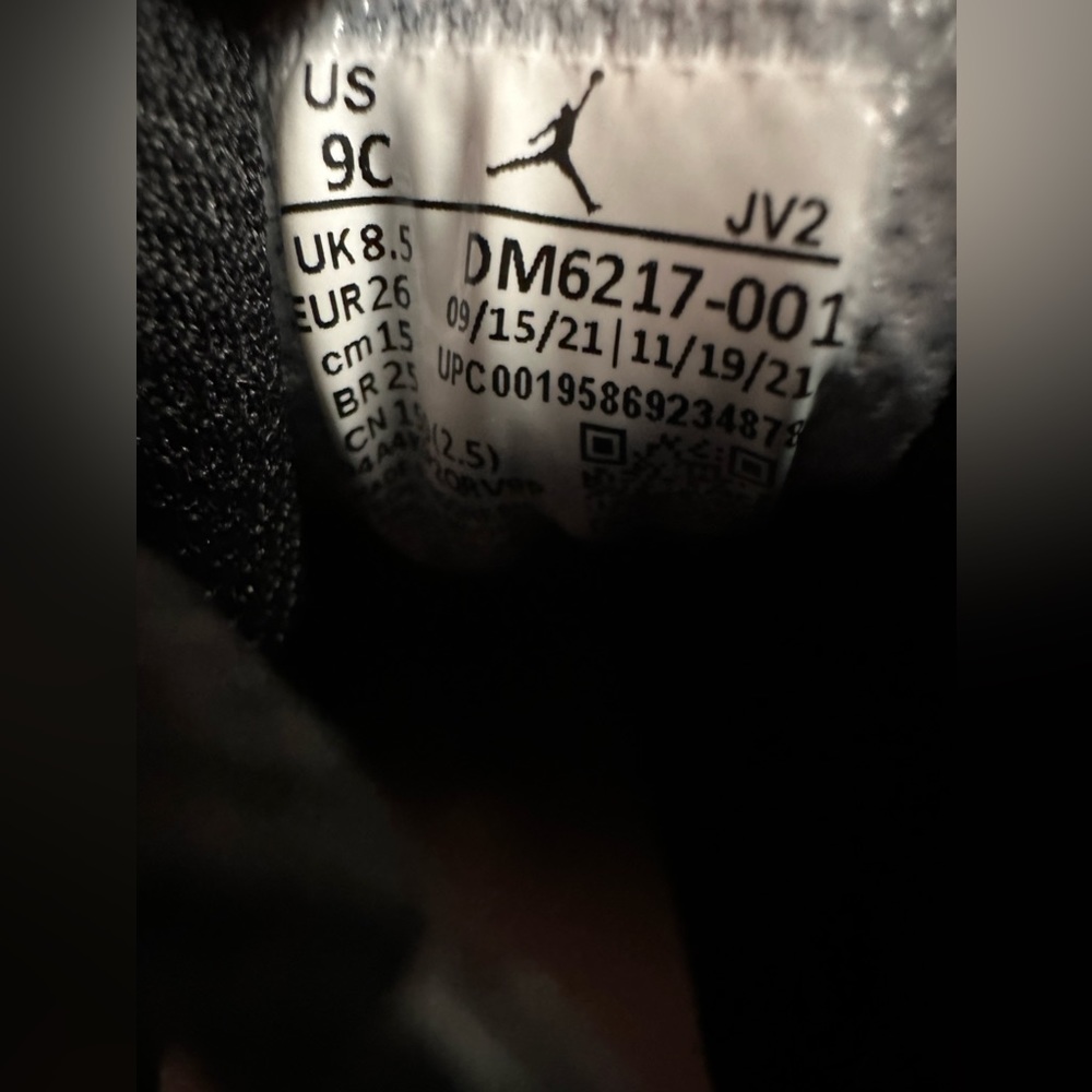 Nike Jordan Mid - Picture 5 of 5